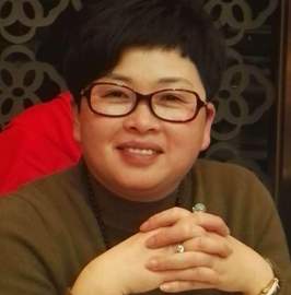 谢红玮